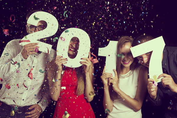 How to Throw a Big New Years’ Party on a Small&nbsp;Budget
